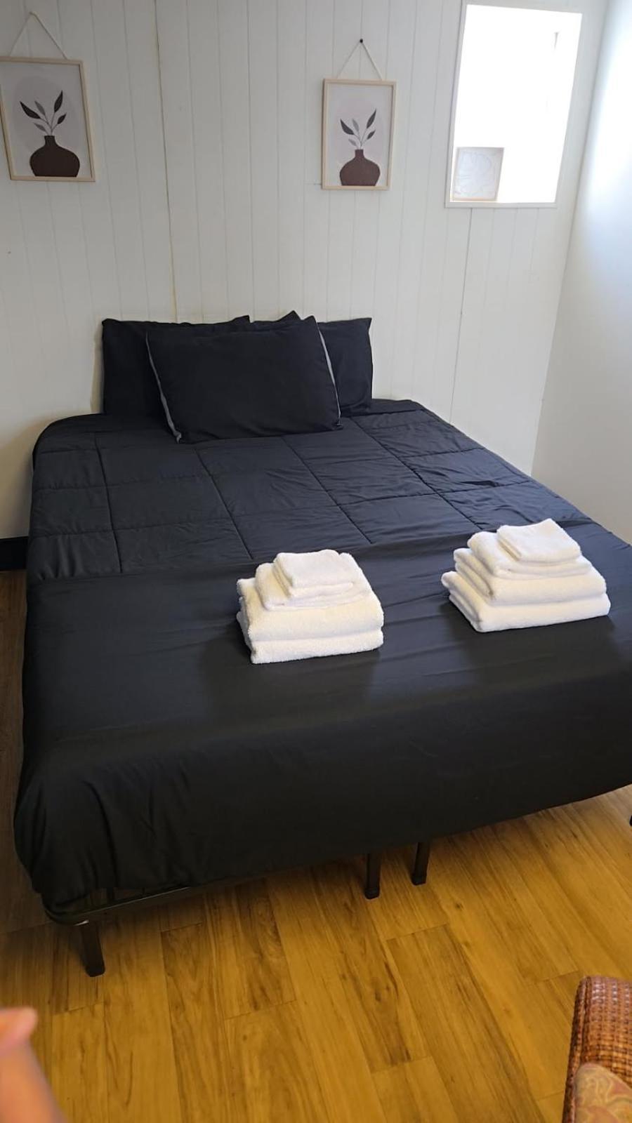 Spruce Pine Inn Bagian luar foto
